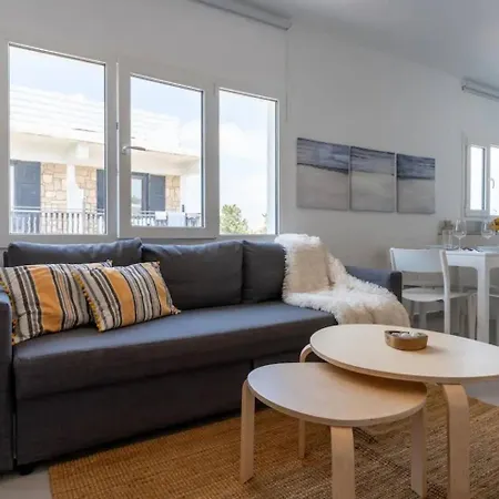 Harbour 1 Bedroom Steps From And Nightlife 公寓 Paphos